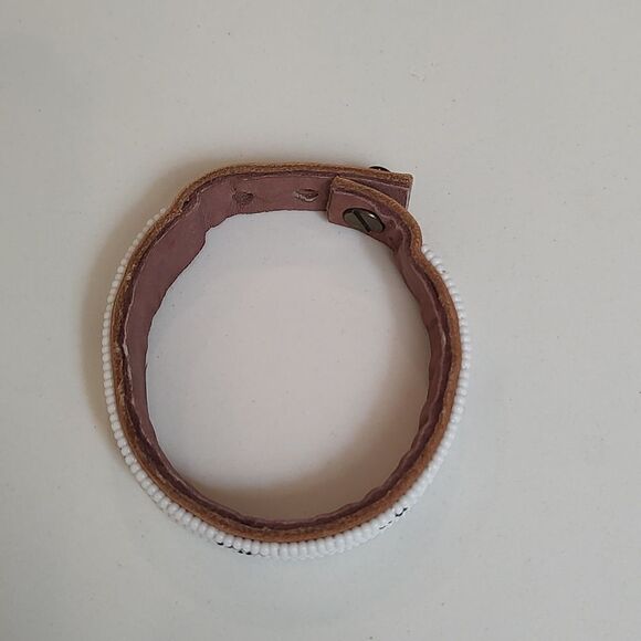 Handmade Beaded Snap Cuff Bracelet - Picture 6 of 7